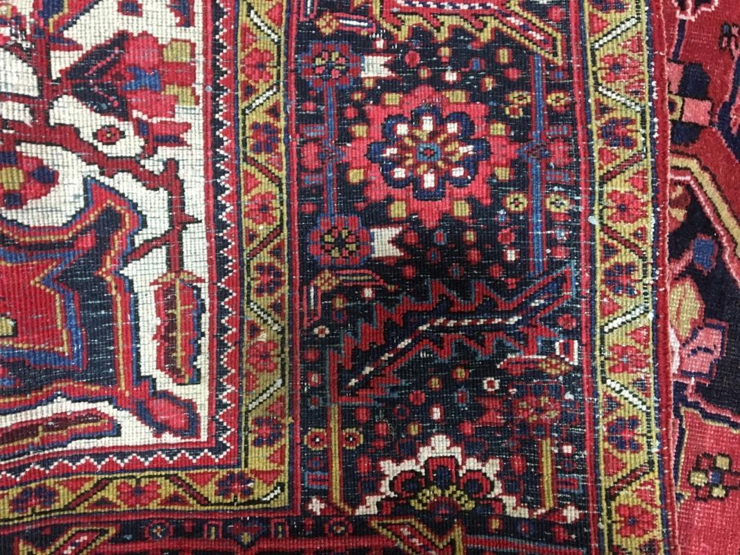 Vintage Handmade Heriz Red Wool Oriental Rug 8'9 x 11'11