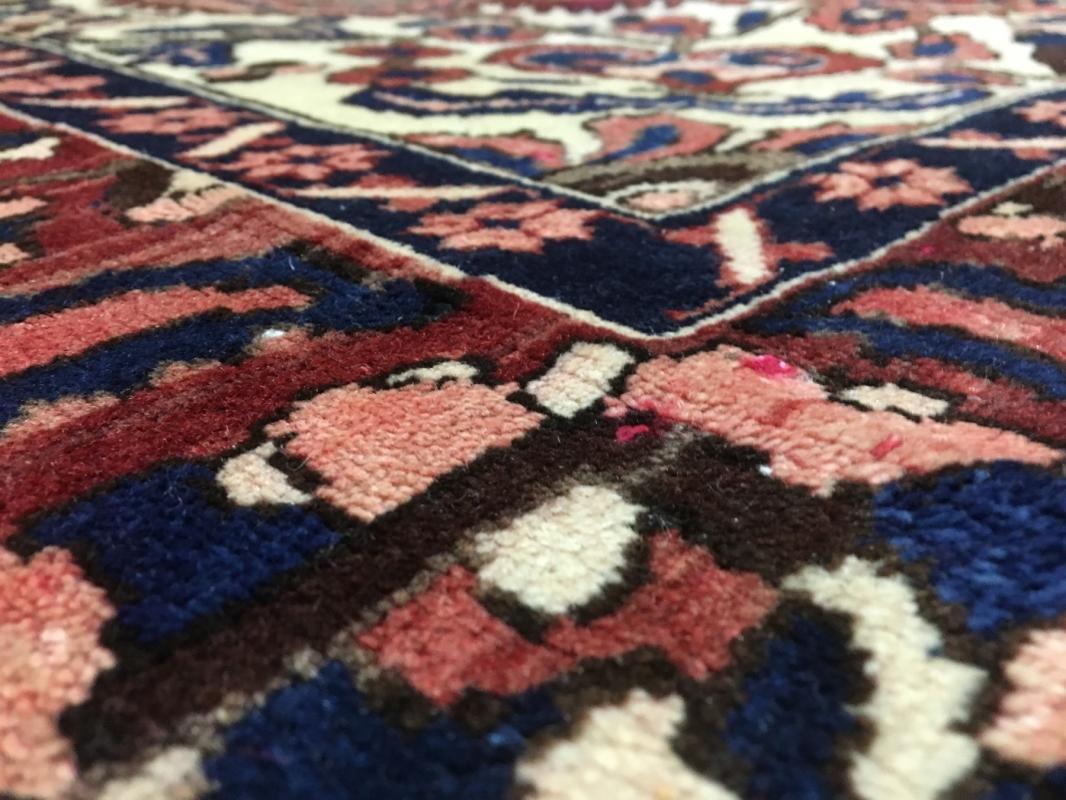 Vintage Handmade Kashan Red Wool Oriental Rug 6'1 x 9'8