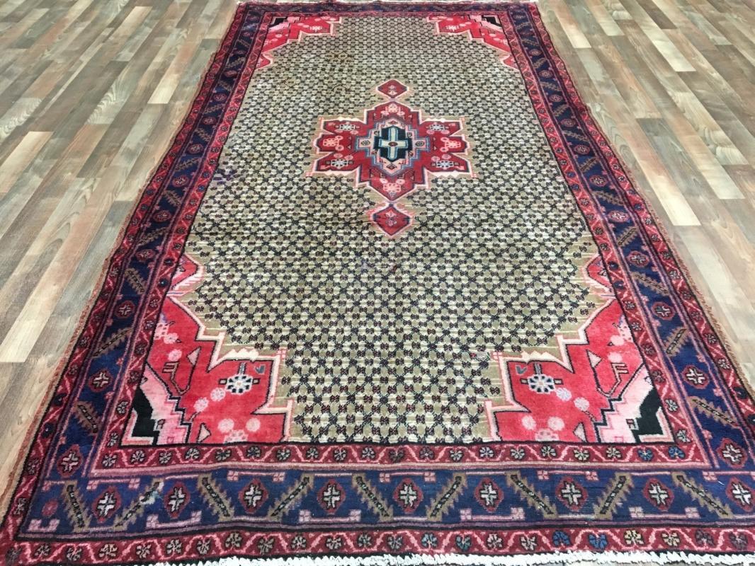 Vintage Handmade Hamadan Beige Wool Oriental Runner 5'2 x 9'11