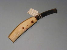 TRIBAL AMERICAN INDIAN SCRAPER