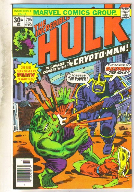 Incredible Hulk #205 comic book near mint 9.4