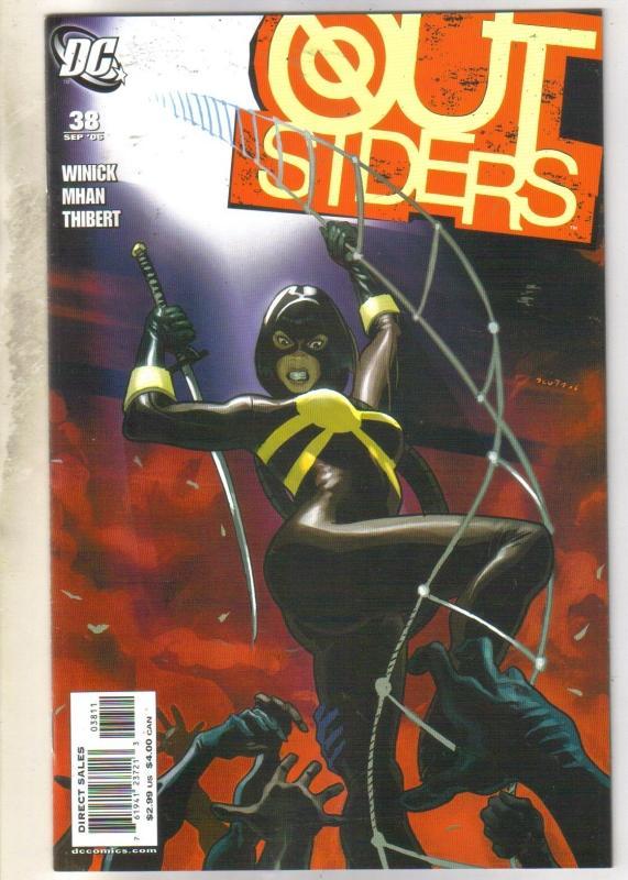 Outsiders #38 comic book near mint 9.4