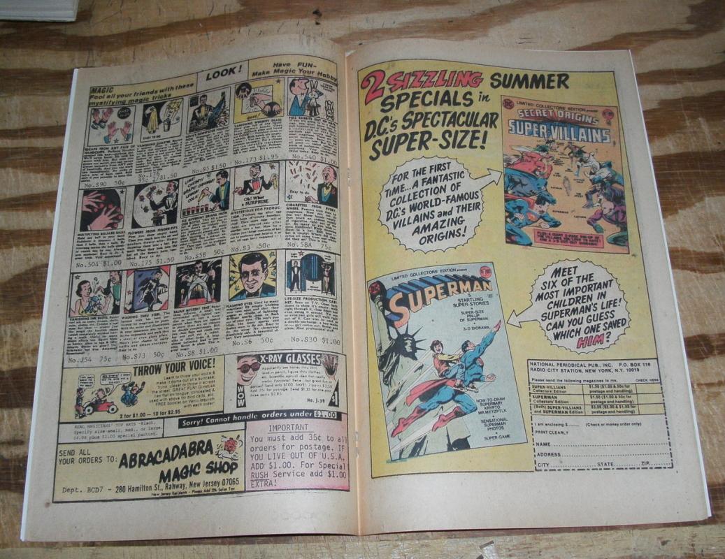World's Finest #233 very fine/near mint 9.0