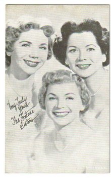 Fontane Sisters arcade card