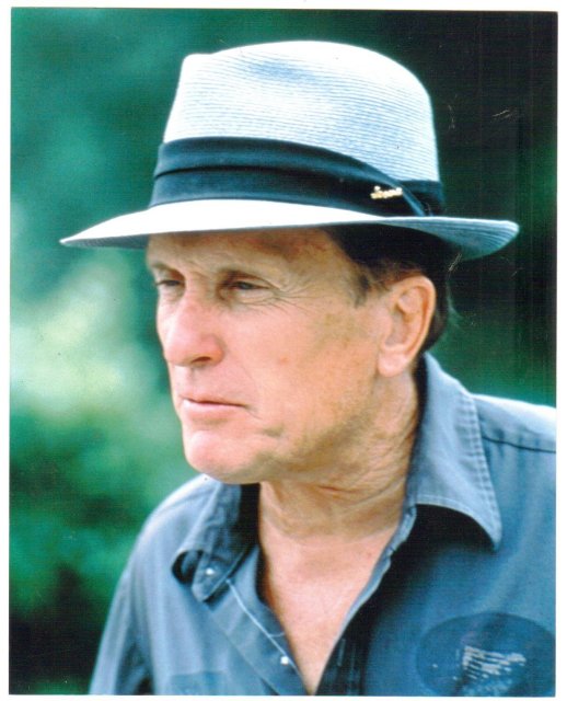 Robert Duval color glossy photo 8 by 10