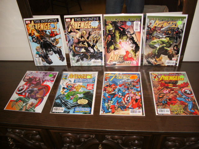 Miscellaneous Avengers collection of 8 comic books mostly mint