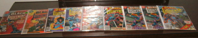11 issue Black Lightning comic book assortment
