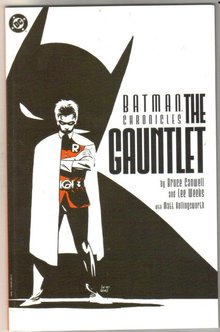 Batman Chronicles The Gauntlet trade paperback near mint 9.4