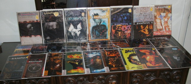Sandman comic book collection of 25 different issues