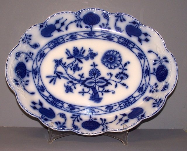 Flow Blue Platter