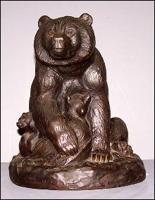 Bronze Bear with Cub Statue