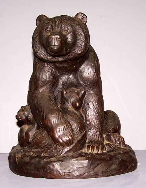 Bronze Bear with Cub Statue