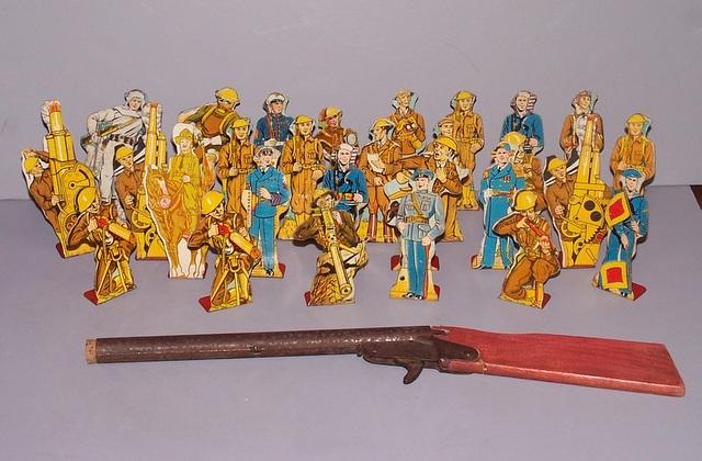 Marx Soldier set with Gun