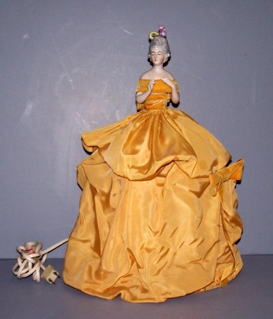 Half doll Lamp