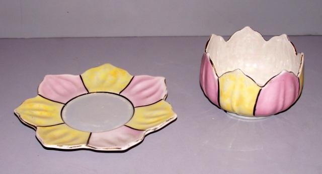 Lily Pad Sauce Bowl with Plate