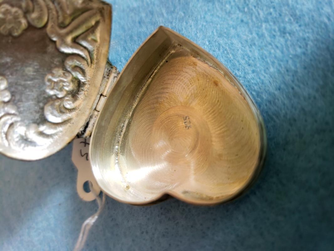 Vintage 925 stamped Sterling silver pill box