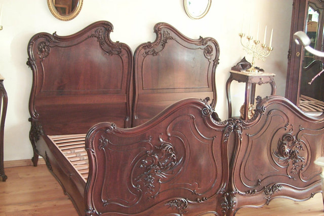Antique Louis XV Rosewood King size bed