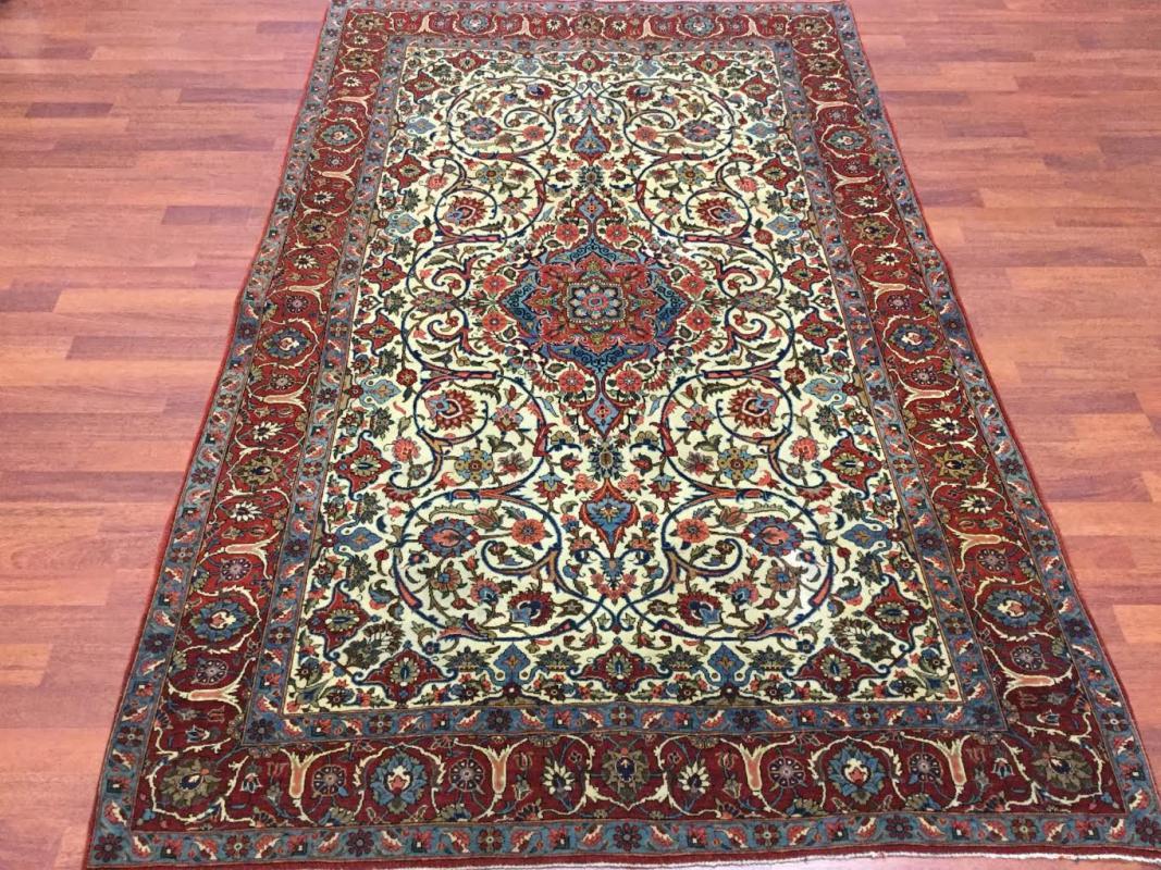 Vantage Persian Isfahan Rug-4393