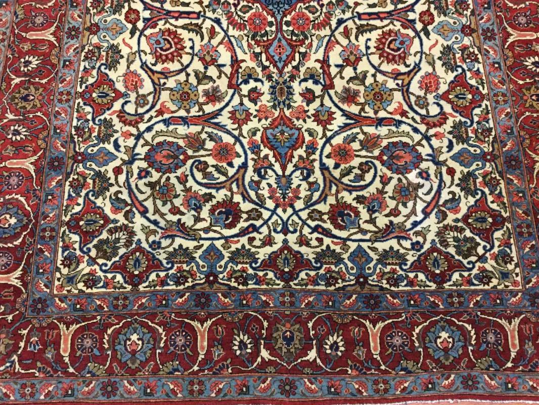 Vantage Persian Isfahan Rug-4393