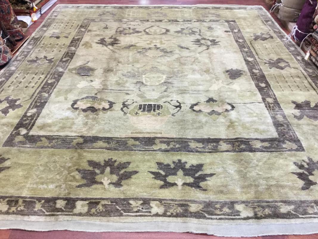 Vantage Turkish Ushak Rug- 2630