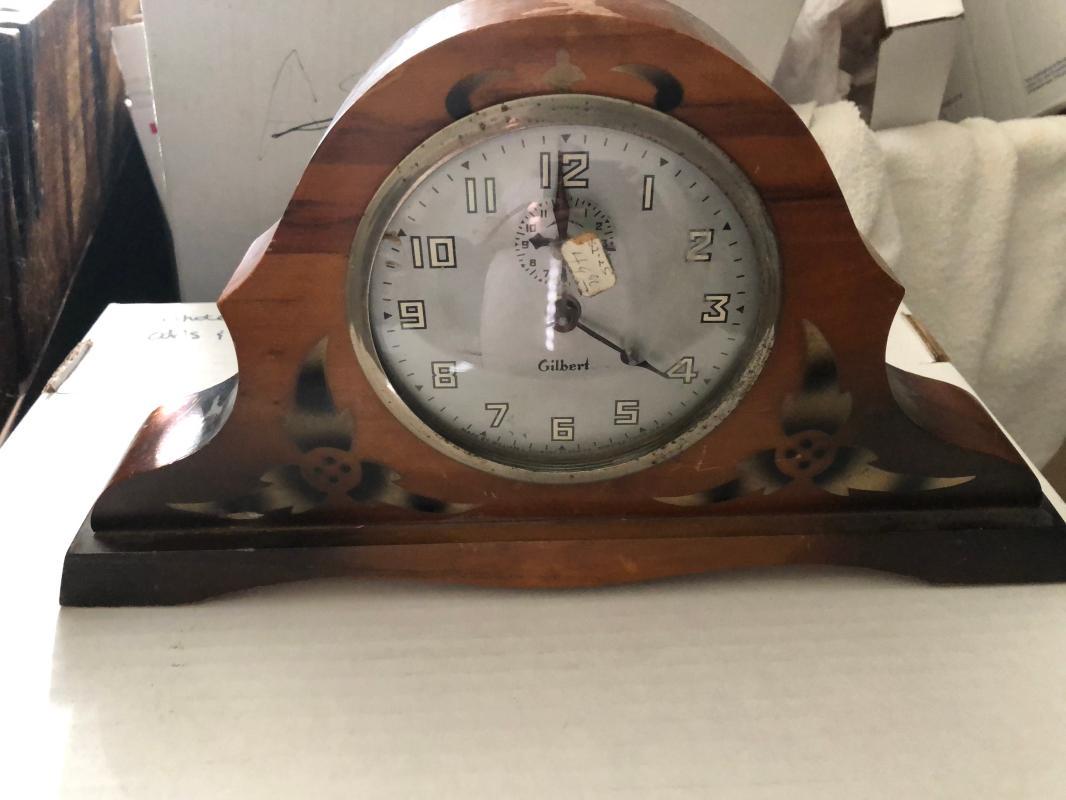 Gilbert wood mantel tote clock