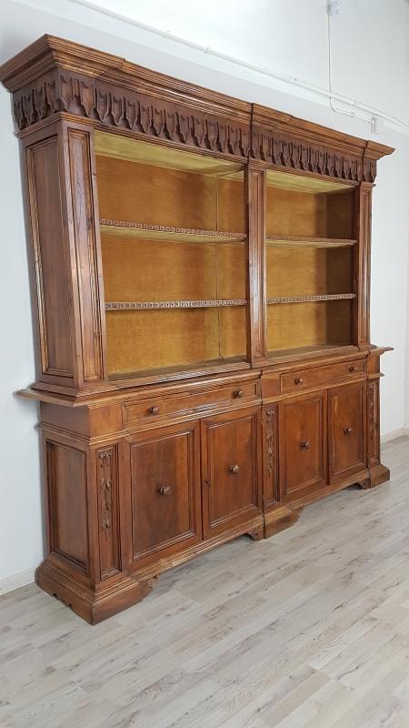 19th Century Italian Walnut Wood Bookcase or Sideboard