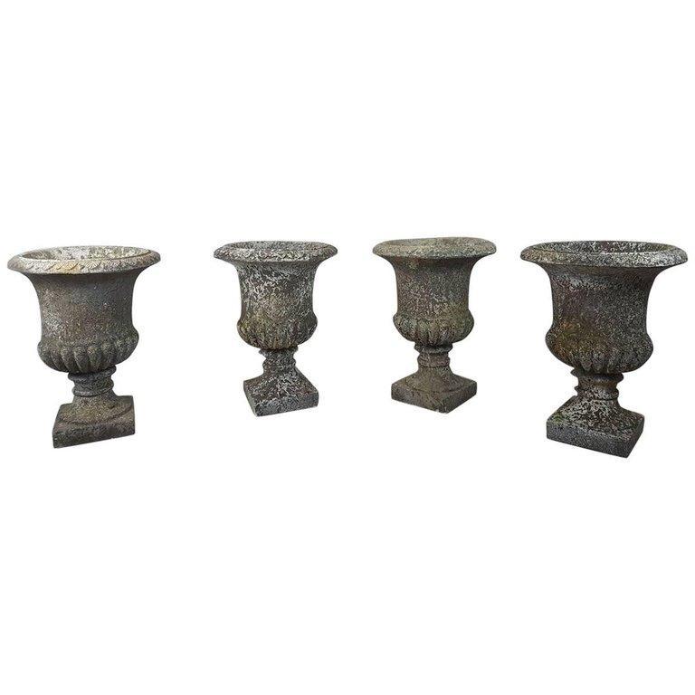 20th Century Italian Neoclassical Garden Pots Set, Garden Ornament