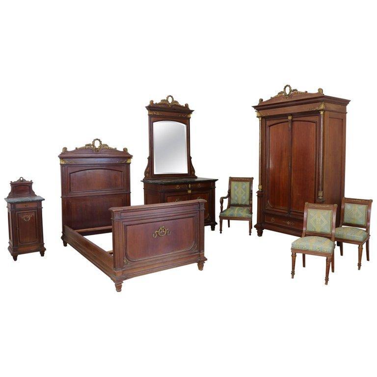 19th Century Italian Empire Mahogany Golden Bronzes Green Marbles Bedroom Set
