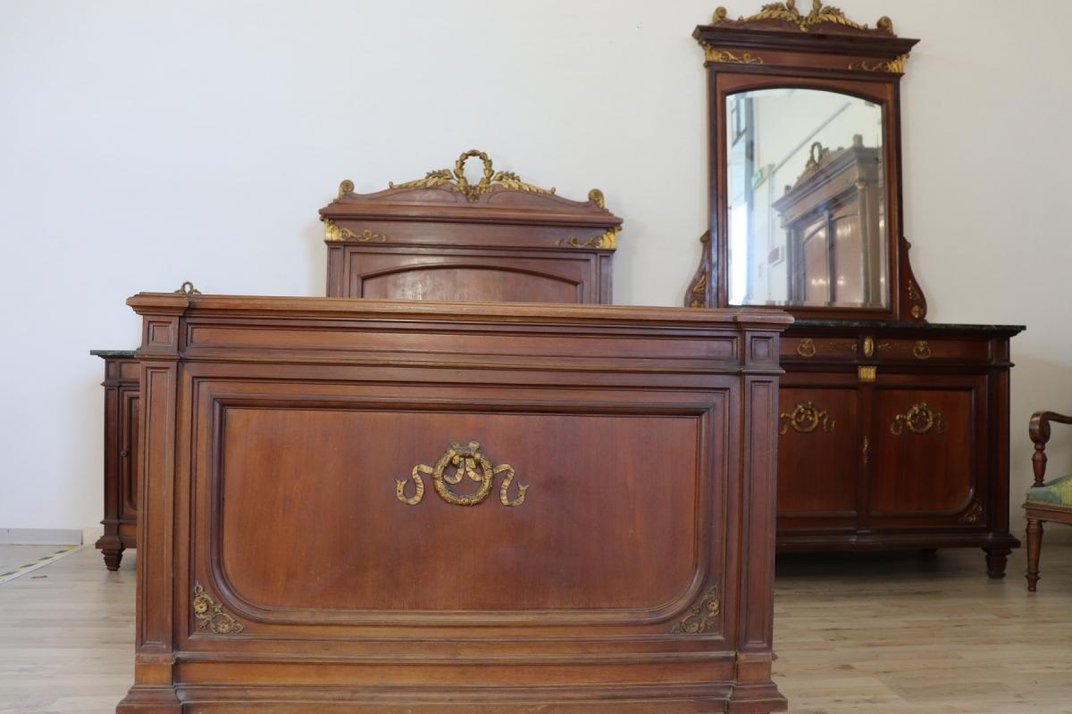 19th Century Italian Empire Mahogany Golden Bronzes Green Marbles Bedroom Set