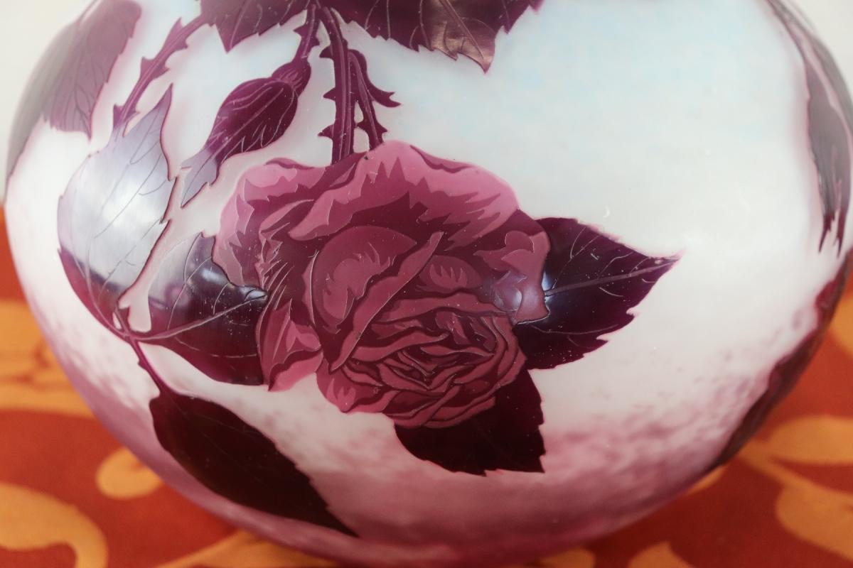 20th Century French by Andre Delatte for Nancy Art Nouveau Cameo Vase