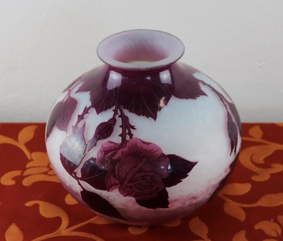 20th Century French by Andre Delatte for Nancy Art Nouveau Cameo Vase