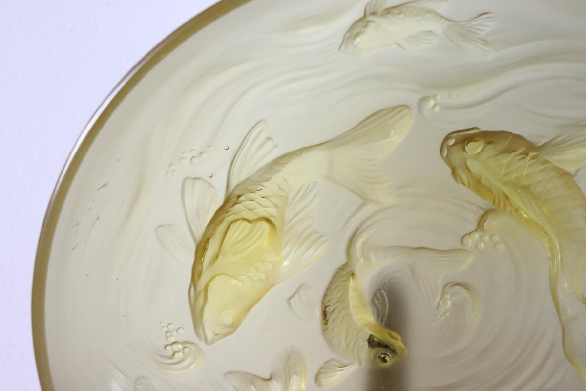 20th Century Art Deco Verlys Glass French Plate in Amber Colored with Fishes