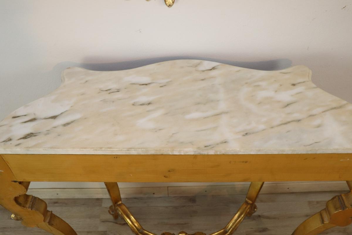 20th Century Italian Baroque Style Carved Gilded Wood Console Table with Mirror
