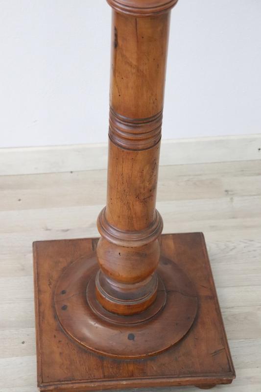 19th Century Italian Antique Column in Turned Walnut
