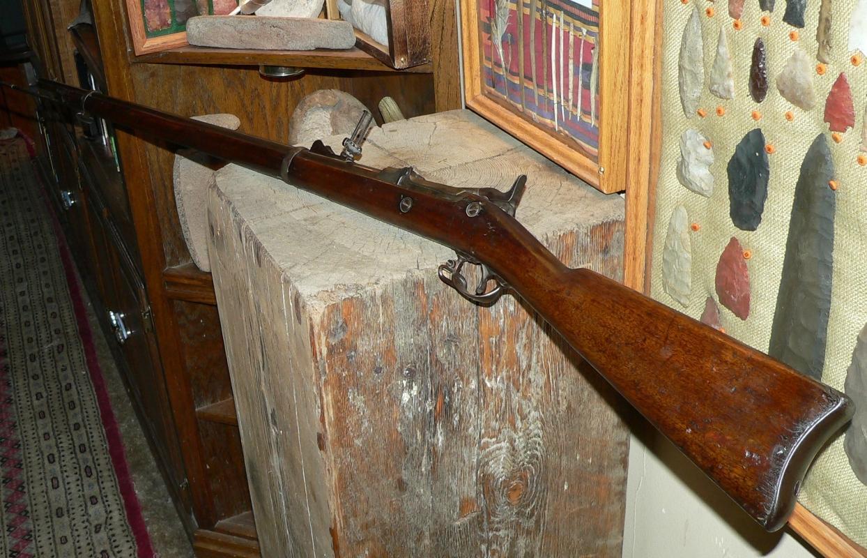 Model 1873 Springfield Fully Functional Infantry/Caddet Civil/Indian War Riffle