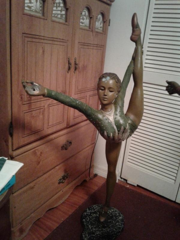 Bronze Workout Acrobatic Girls