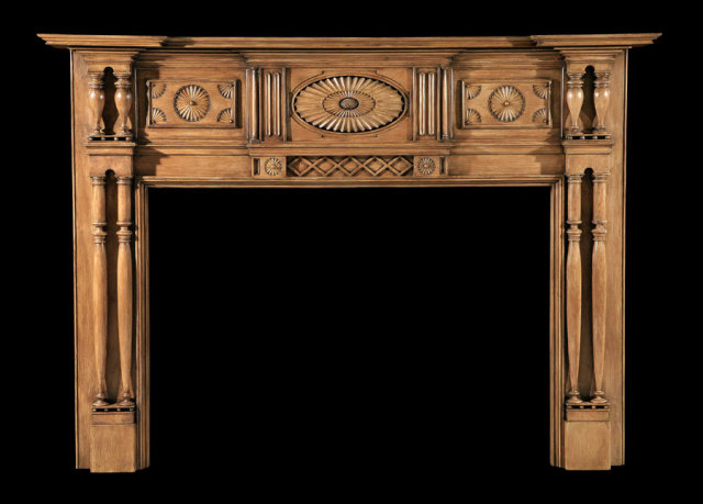 2006/1039 Important Hudson Valley Fan Mantel c.1810--1820