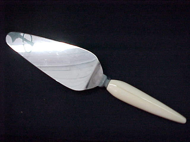 Ivory Scrimshaw Cake Server - Artist Signed