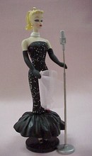 Hallmark 1995 Barbie Ornament - Solo in the Spotlight