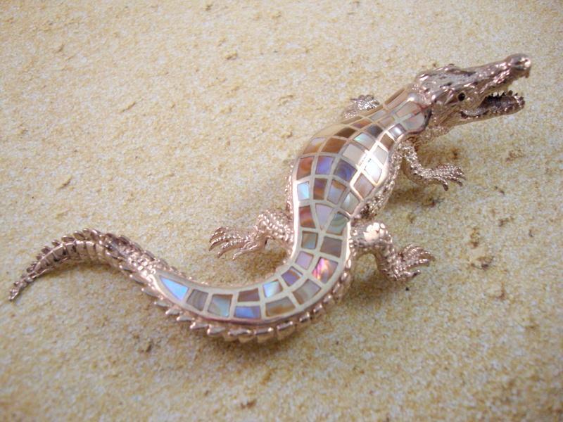 Contemporary Sterling Silver Alligaor Broach Pin with inlay Mother of Pearl
