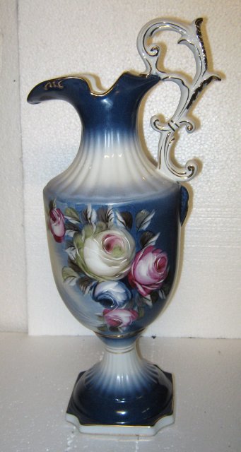 Decorative Pouring Pitcher with handle