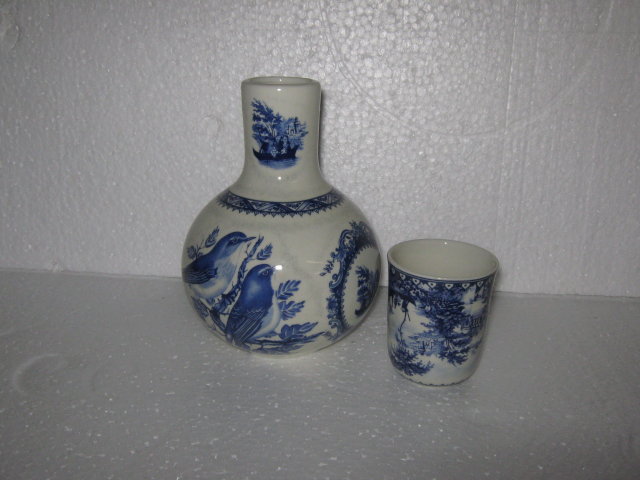 Porcelain Blue Bird Night Water Set