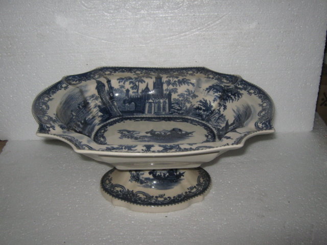 Center Platter- Flow Blue