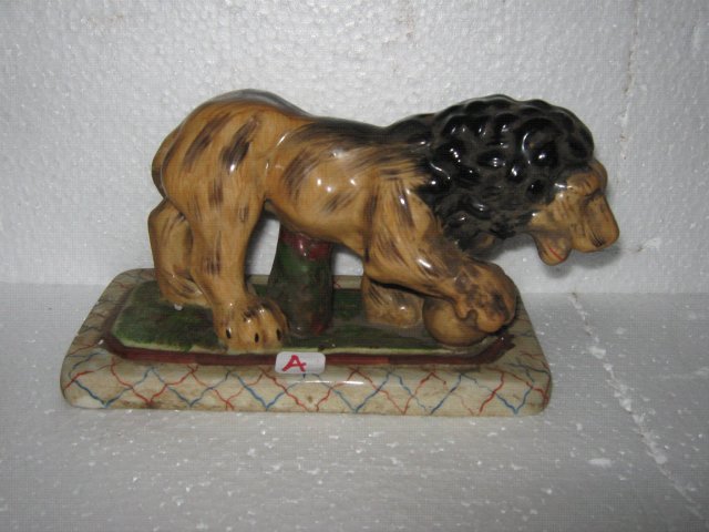 Lion Figure Porcelain Statue