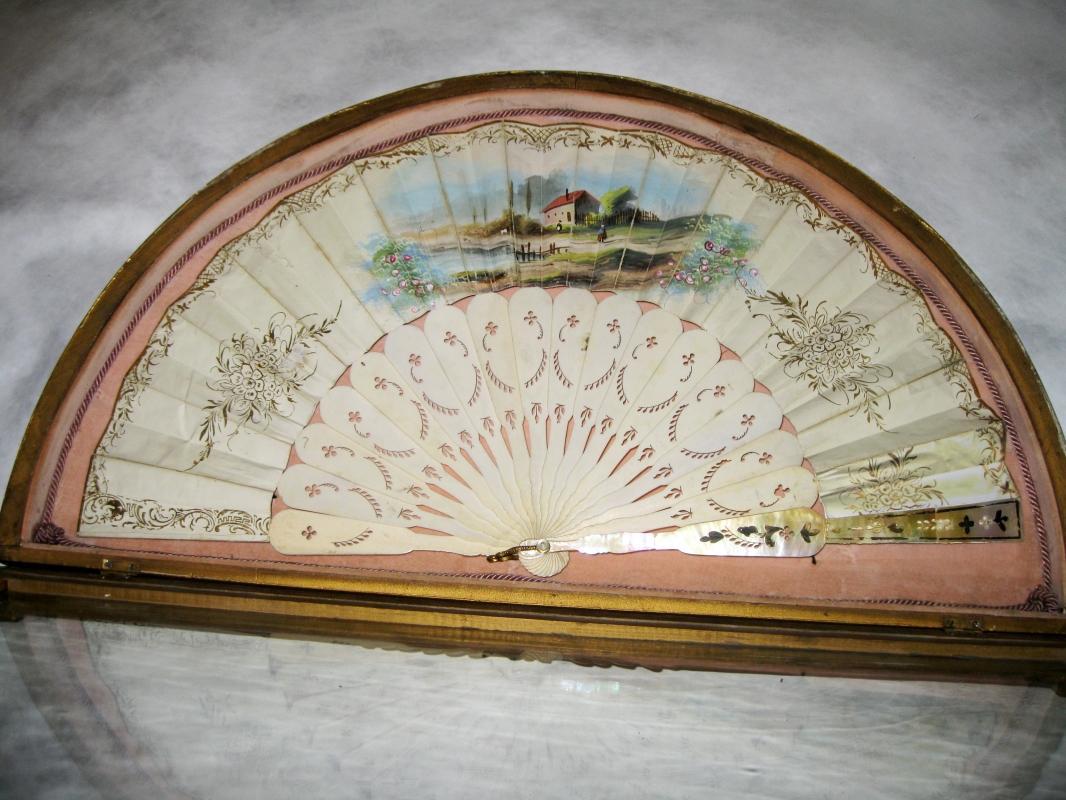 c1870 Duvelleroy Mother of Pearl Hand Painted French France Fan
