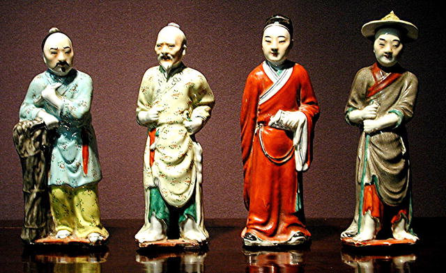 Oriental. Precious Chinese Fine Porcelain, Pottery, Vases & Plates .