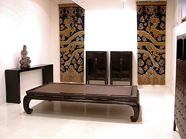 Oriental. Precious Chinese Fine Porcelain, Pottery, Vases & Plates .