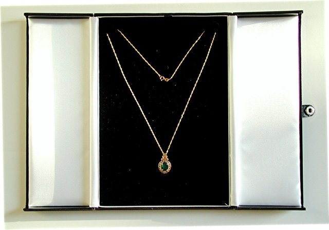 EMERALD 1.73 CARAT * COLOMBIAN. ELITE COLOR .
