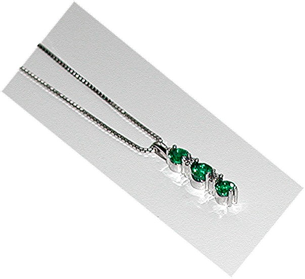 EMERALD PENDANT 2.55 Ct. COLOMBIAN DARK. WHITE DIAMONDS * CERTIFIED