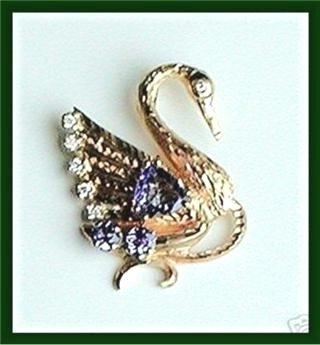 TANZANITE * Diamond JEWELED SWAN PENDANT. GOLD